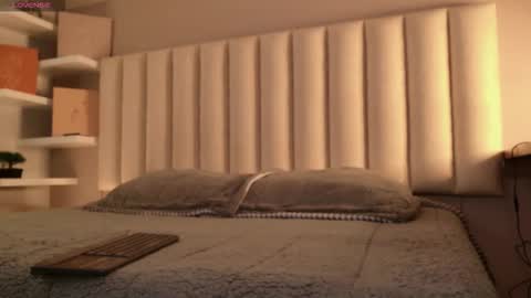     online show from 09/26/25, 11:58