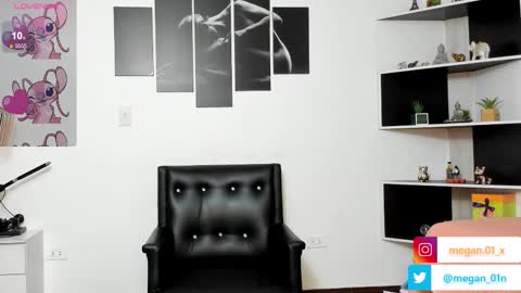 MEGAN online show from 09/10/25, 10:37