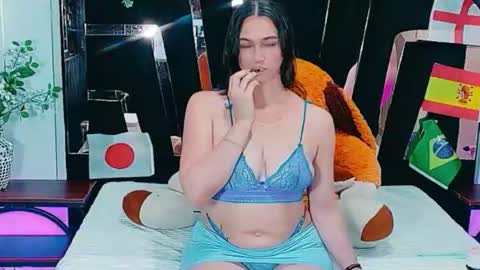 Megan online show from 07/04/26, 08:59