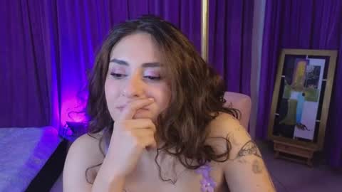                 Laura                 online show from 07/17/26, 12:50