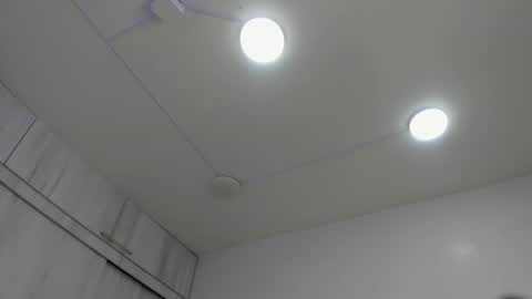 megan online show from 10/28/25, 03:10