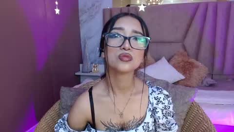 megan_saint online show from 05/18/26, 02:01