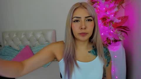 Snapshot of megan_sexrose chatting on 01/04/25, 12:16 Megan rose online show from 01/04/25, 12:16