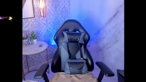 Megan  Schedule 7 am to 200 pm GMT-5 online show from 10/07/25, 12:13