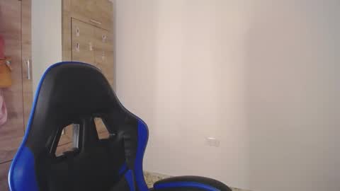 Megan online show from 10/16/25, 09:10