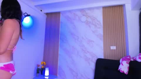 Megan online show from 02/20/25, 06:13