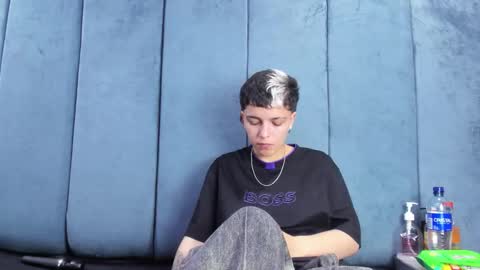 megan_thompsonn_ online show from 05/07/26, 02:17