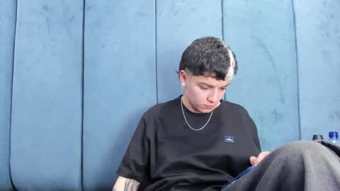 megan_thompsonn_ online show from 05/27/26, 02:19