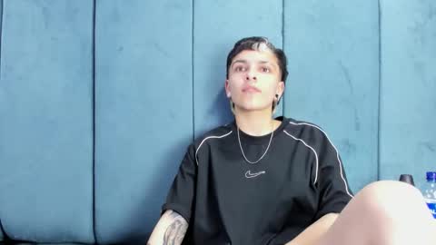 megan_thompsonn_ online show from 05/29/26, 05:16
