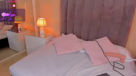  Megan  online show from 07/29/26, 12:58