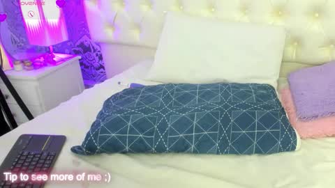 Snapshot of megan_tower chatting on 02/13/26, 10:17 megan_tower online show from 02/13/26, 10:17