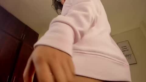 Snapshot of megan_vwv chatting on 11/04/25, 04:33 megan online show from 11/04/25, 04:33