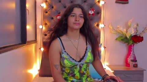 Snapshot of megan_whitte_01 chatting on 12/09/24, 11:13 megan white 01 online show from 12/09/24, 11:13