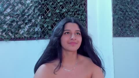 Snapshot of megan_whitte_01 chatting on 01/14/25, 10:17 megan white 01 online show from 01/14/25, 10:17