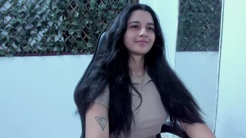 Snapshot of megan_whitte_01 chatting on 01/19/25, 10:49 megan white 01 online show from 01/19/25, 10:49