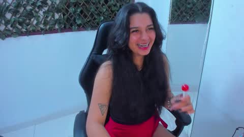 Snapshot of megan_whitte_01 chatting on 03/10/25, 03:12 megan white 01 online show from 03/10/25, 03:12