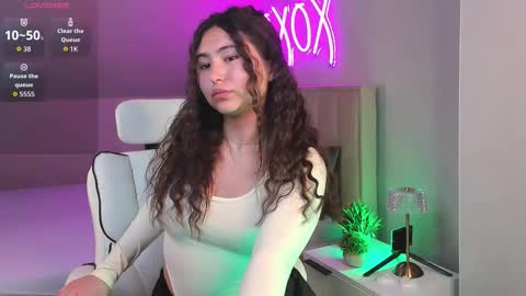 Megan online show from 09/18/25, 08:16