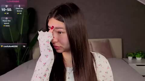 Megan online show from 10/03/25, 01:13