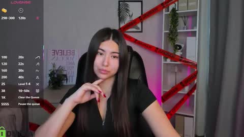 Megan online show from 10/23/25, 09:41