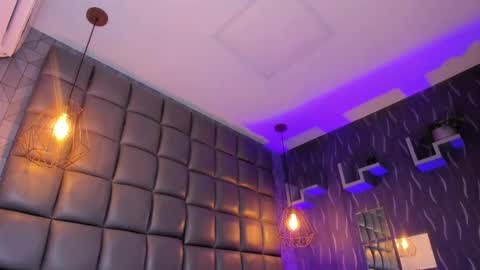 Snapshot of megan_woll chatting on 09/16/25, 08:32 Megan online show from 09/16/25, 08:32