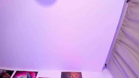 Megan  online show from 09/13/25, 07:41