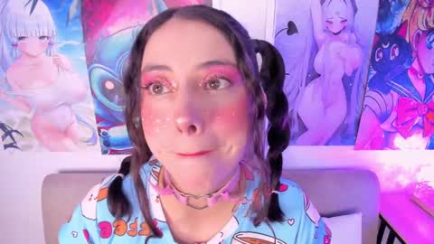 Megan  online show from 09/19/25, 06:15