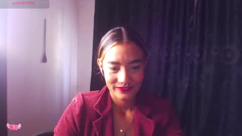 Snapshot of meganadriels96 chatting on 12/20/24, 09:06 M E G A N   online show from 12/20/24, 09:06