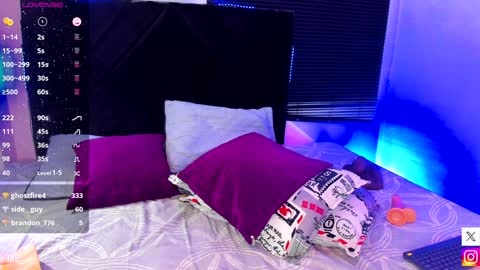 Kim  online show from 01/17/25, 01:47