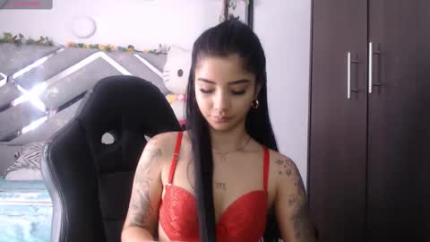 Snapshot of meganfox2244397 chatting on 09/15/25, 01:55 meganfox online show from 09/15/25, 01:55