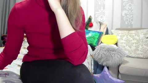 Nicki--------- Welcome to my Room online show from 01/03/25, 05:53