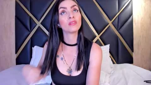 Megan Hofman online show from 09/29/25, 07:51