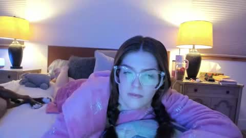 Megan online show from 01/25/25, 03:51