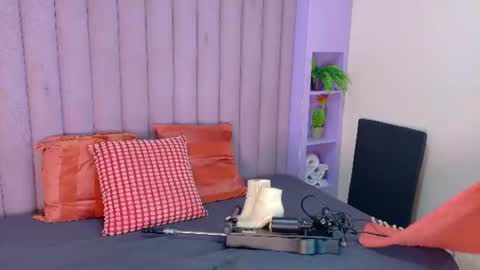 MEGAN online show from 06/15/26, 01:30
