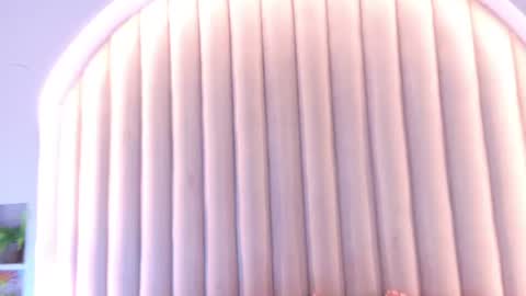 MEGAN online show from 06/19/26, 02:49