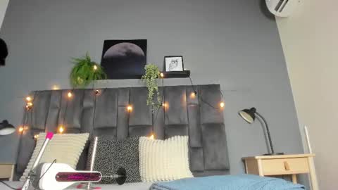 MEGAN online show from 07/04/26, 04:07