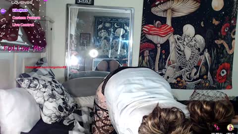 Lovely Megan online show from 12/27/24, 08:35