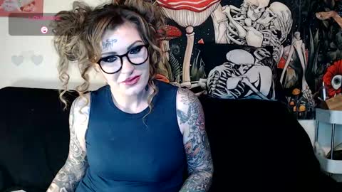 Lovely Megan online show from 02/11/25, 03:40