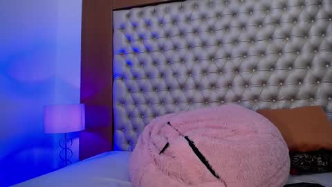 Megan Myers online show from 03/09/25, 08:21