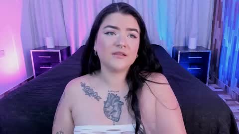 Megan online show from 10/03/25, 09:17