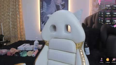 Megan  online show from 11/10/25, 08:13