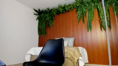 Megan online show from 11/24/25, 02:06