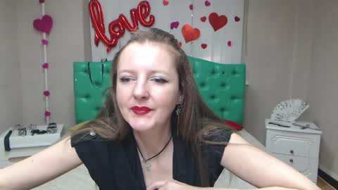 Snapshot of meganpirs chatting on 04/15/26, 05:25 MeganPirs online show from 04/15/26, 05:25