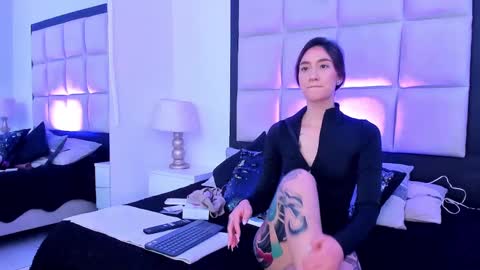 Megan Presley online show from 02/27/25, 04:32