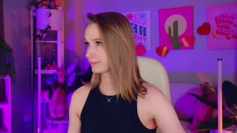 Snapshot of meganrodgers chatting on 03/24/26, 05:40 megan online show from 03/24/26, 05:40