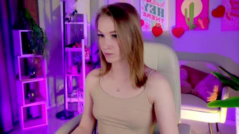 Snapshot of meganrodgers chatting on 04/05/26, 08:39 megan online show from 04/05/26, 08:39