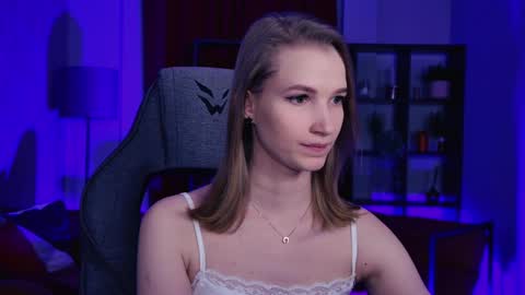 Snapshot of meganrodgers chatting on 04/10/26, 05:39 megan online show from 04/10/26, 05:39