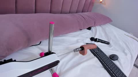 Megan  online show from 12/27/24, 11:53