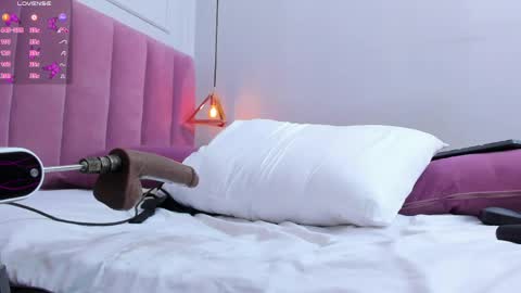 Megan  online show from 05/16/26, 08:18