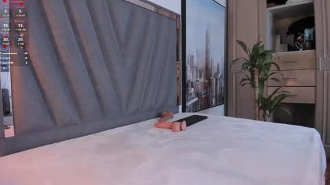 megansky18 online show from 01/21/25, 12:36