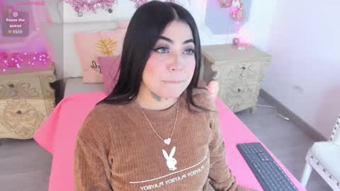 Megan online show from 11/26/25, 11:44